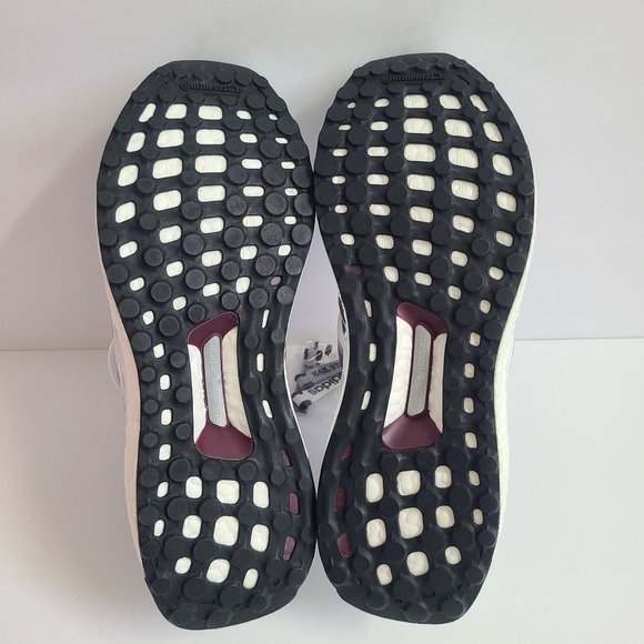 NEW Adidas Ultraboost 1.0 Mississippi State Bulldogs Shoes HQ5883 Size 7.5 main image 4